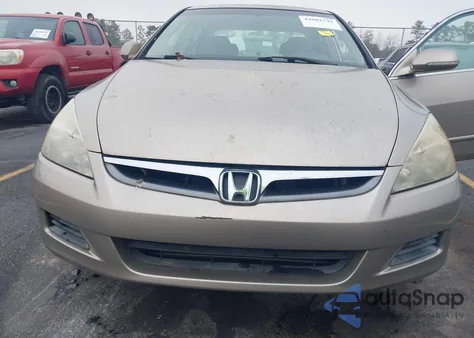 2007 Honda Accord Hybrid z USA, uszkodzony, nr VIN JHMCN364X7C000119